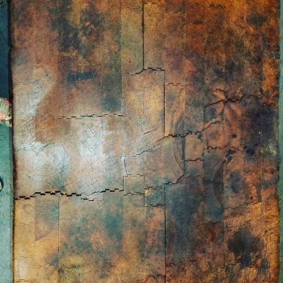 Antique Butcher Block - Picture 4 of 8